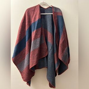 BB Dakota Blue and Red Shawl